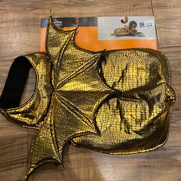 Pet Gold Dragon Costume. NWT - Picture 4 of 5